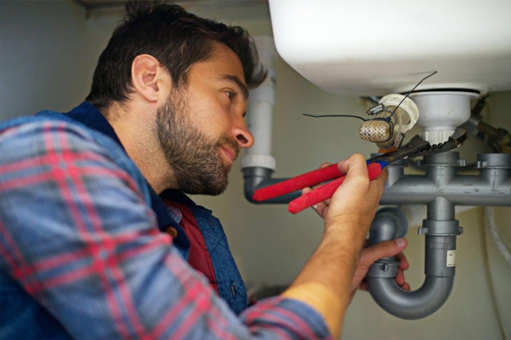 Pipe Repair & Leakage Fixing